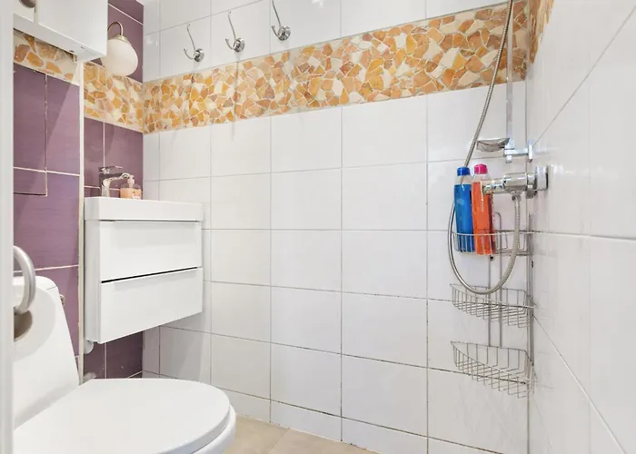 20 Minutes From Center W Coffee, Tea, Tv, And Parking Apartament Bratislava